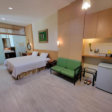 Railway Villa Taitung Екстериор снимка