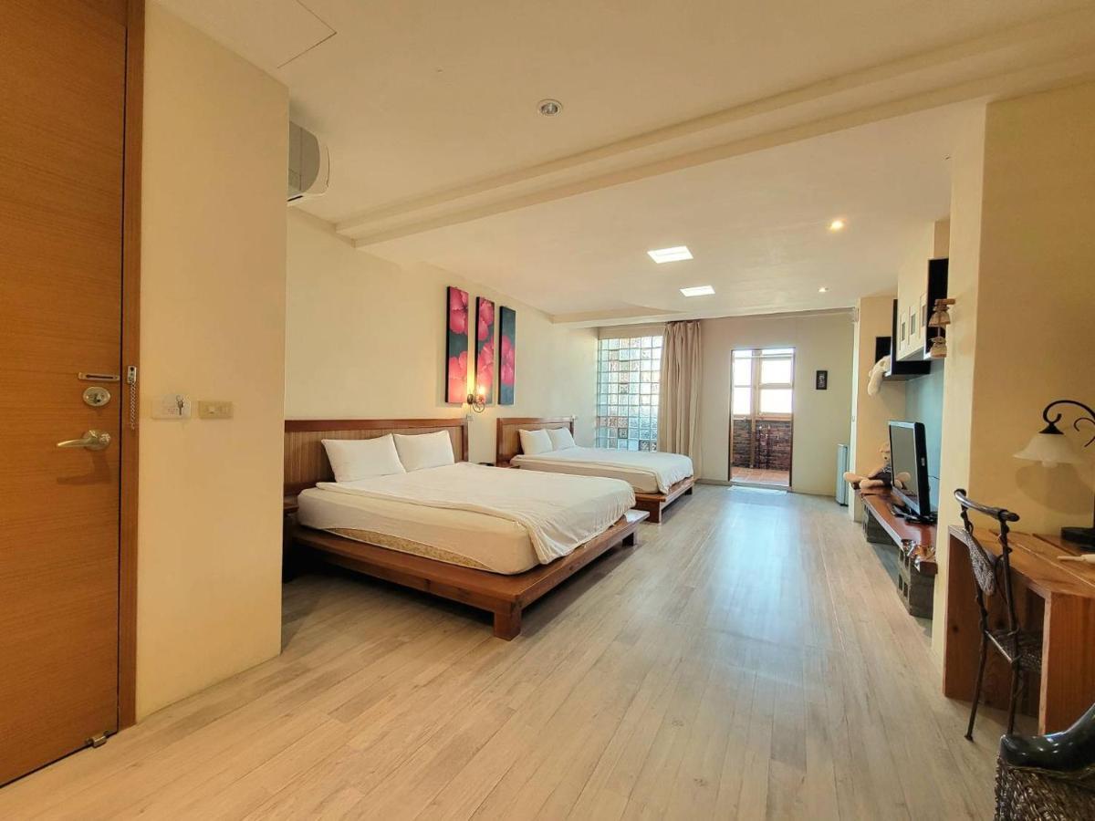 Railway Villa Taitung Екстериор снимка