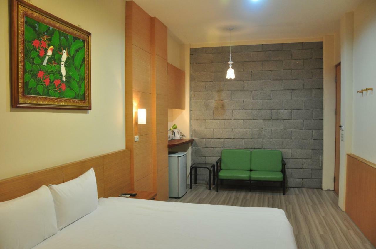 Railway Villa Taitung Екстериор снимка